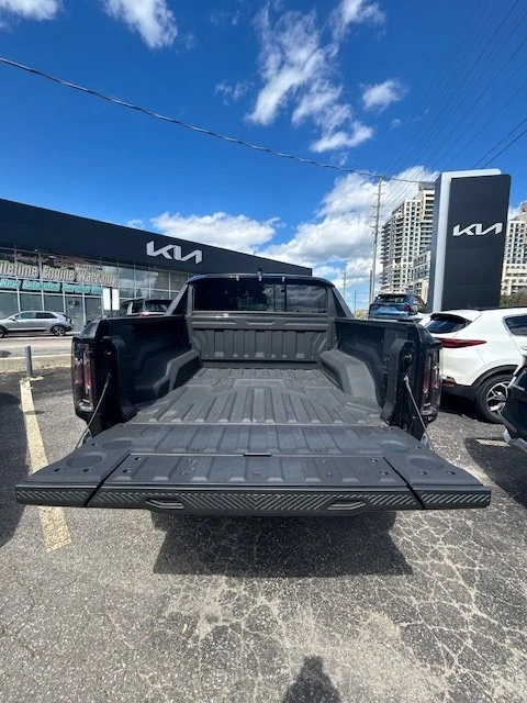 2025 Hummer - Image 18 of 20