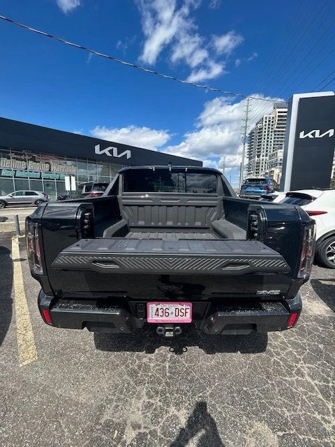 2025 Hummer - Image 17 of 20