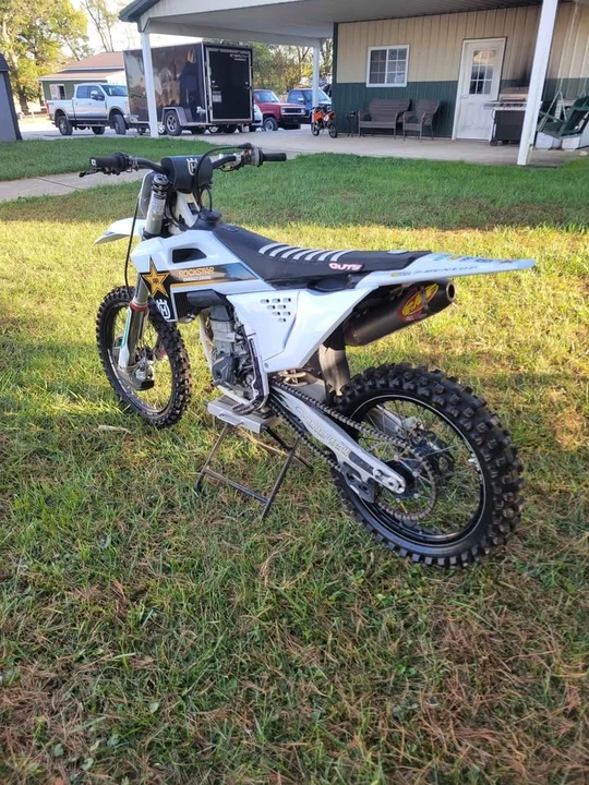 2025 Husqvarna - Image 4 of 9