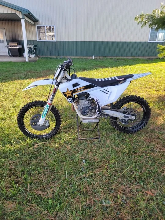 2025 Husqvarna - Image 5 of 9