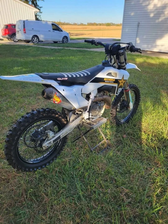 2025 Husqvarna - Image 2 of 9