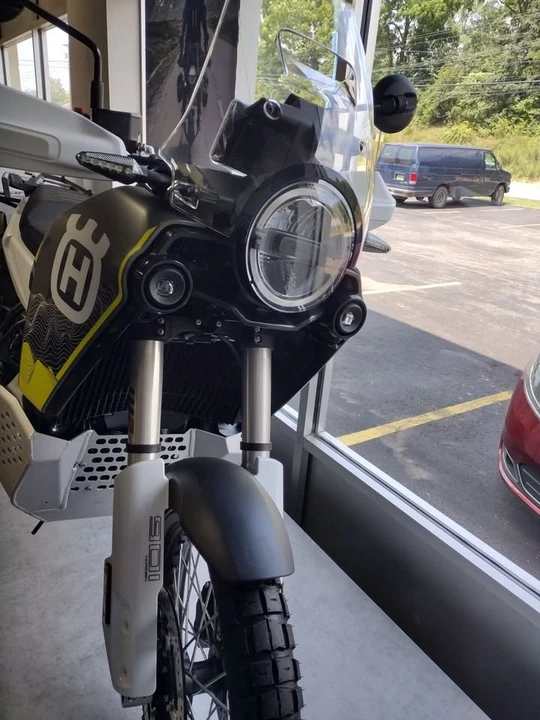 2025 Husqvarna - Image 4 of 4