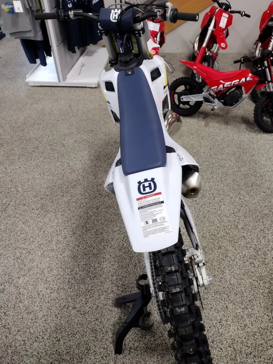 2025 Husqvarna - Image 3 of 6