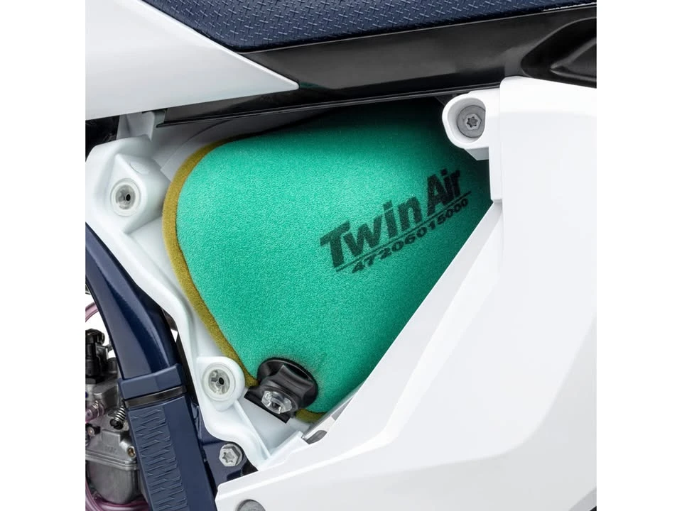 2025 Husqvarna - Image 13 of 20