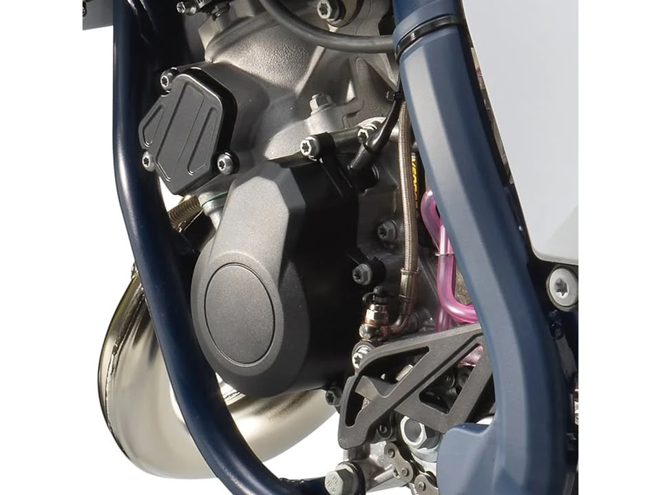 2025 Husqvarna - Image 8 of 20