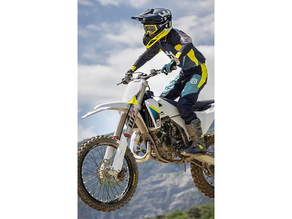 2025 Husqvarna - Image 20 of 20