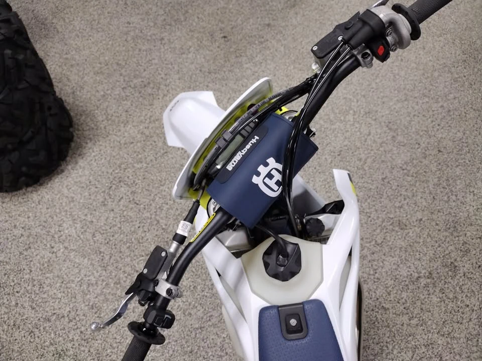 2025 Husqvarna - Image 7 of 7