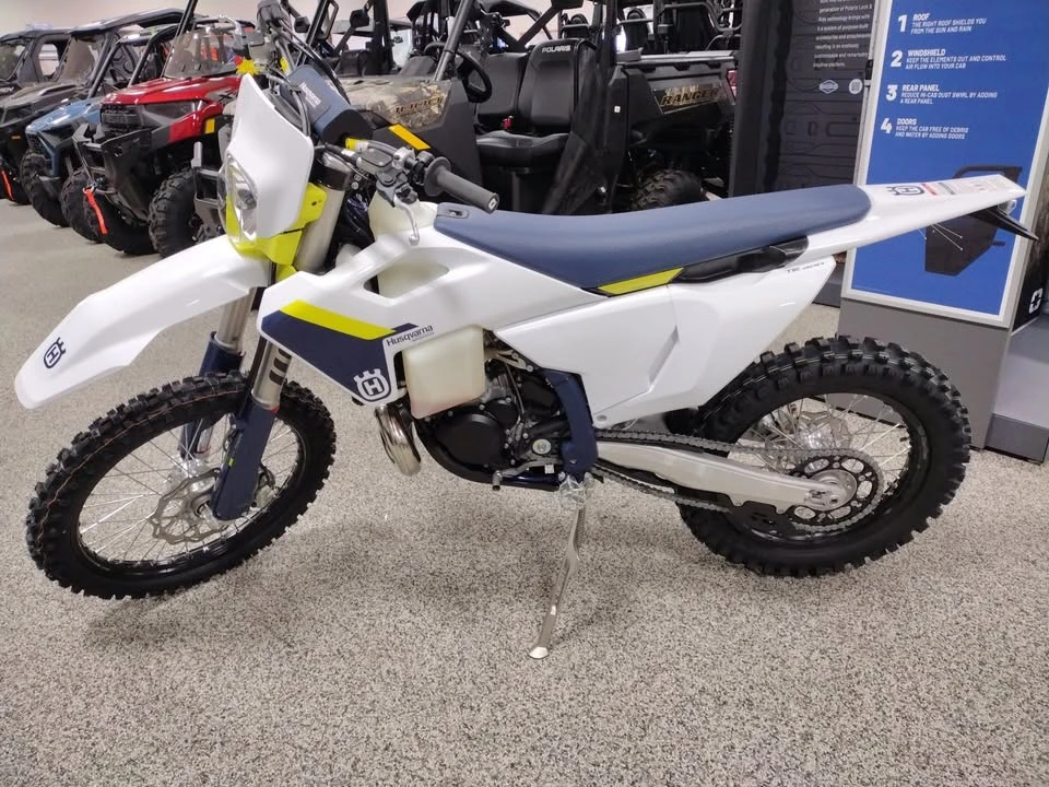 2025 Husqvarna - Image 4 of 7
