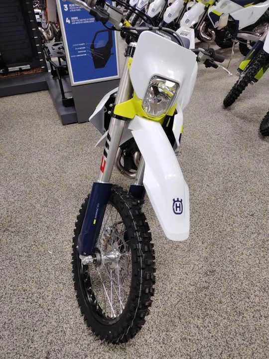 2025 Husqvarna - Image 5 of 20