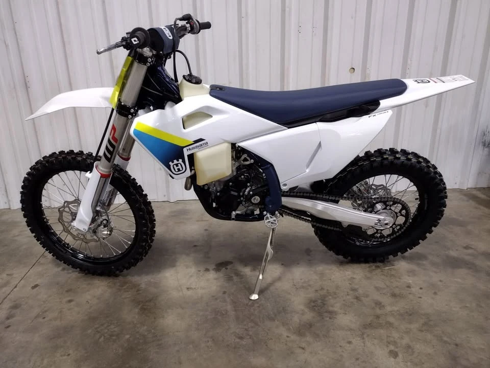 2025 Husqvarna - Image 4 of 4