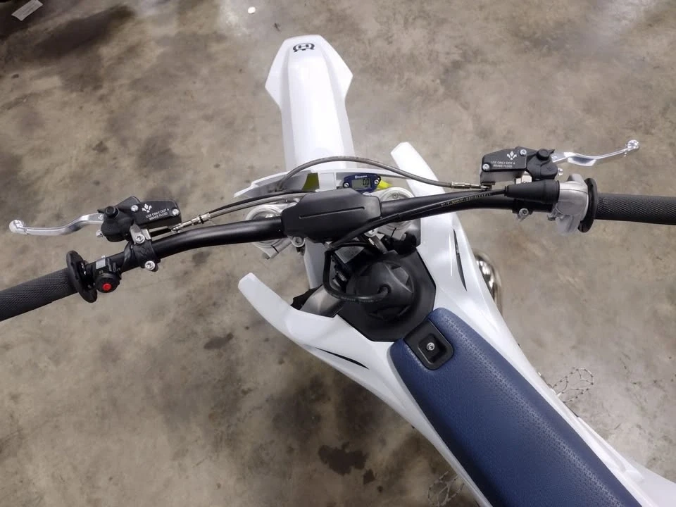 2025 Husqvarna - Image 2 of 5