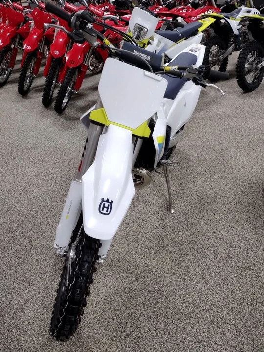 2025 Husqvarna - Image 7 of 7