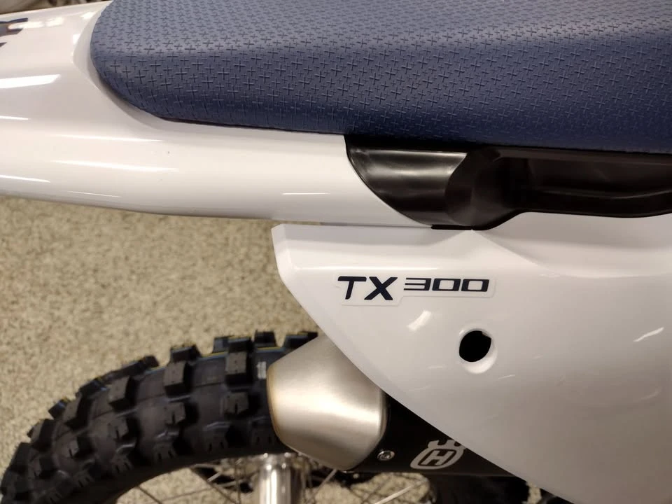 2025 Husqvarna - Image 2 of 7