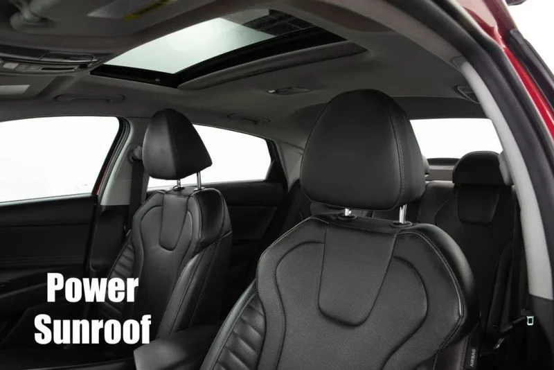 2025 Hyundai Elantra - Image 9 of 12