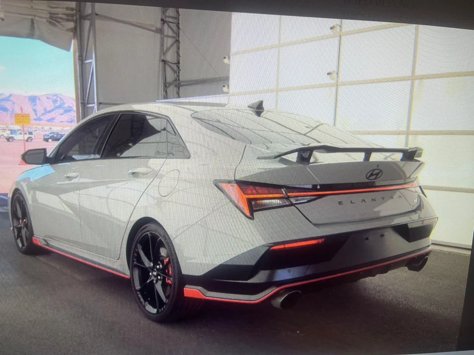 2025 Hyundai Elantra - Image 3 of 11