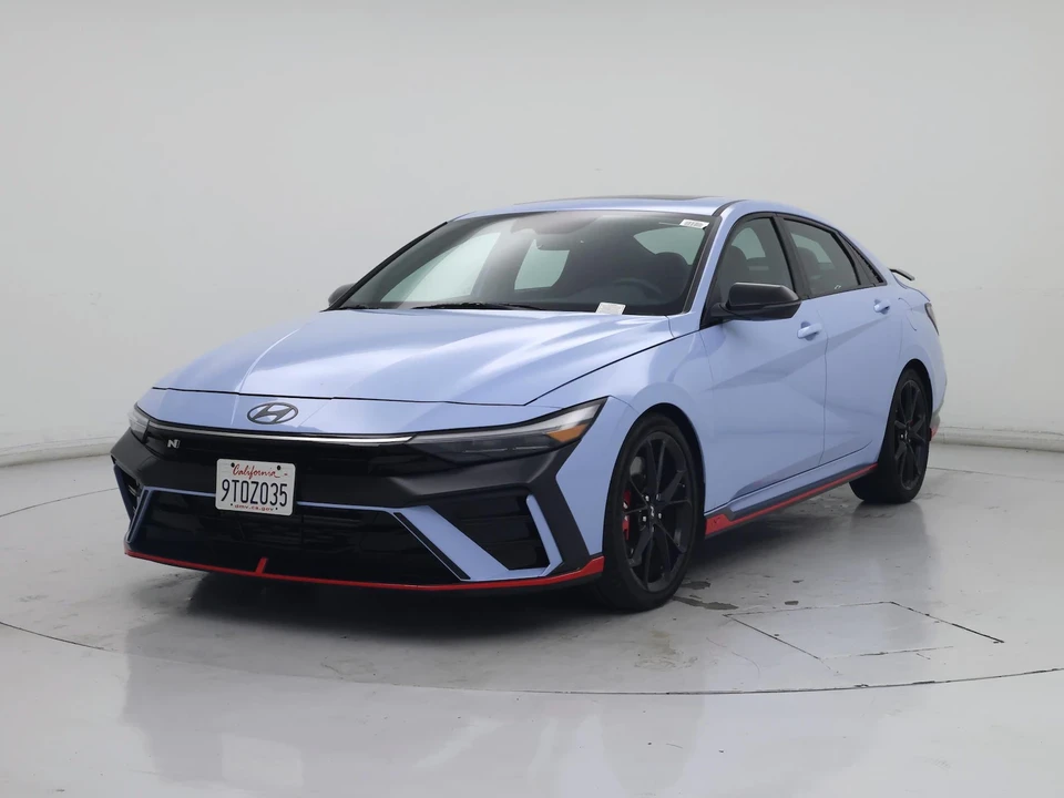 2025 Hyundai Elantra - Image 5 of 28