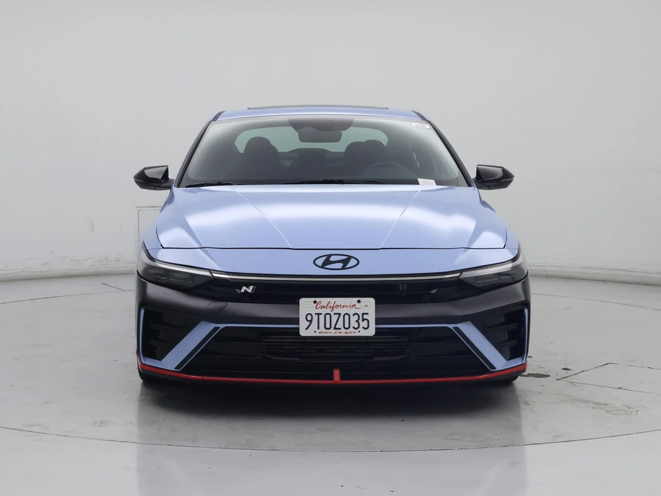 2025 Hyundai Elantra - Image 6 of 28