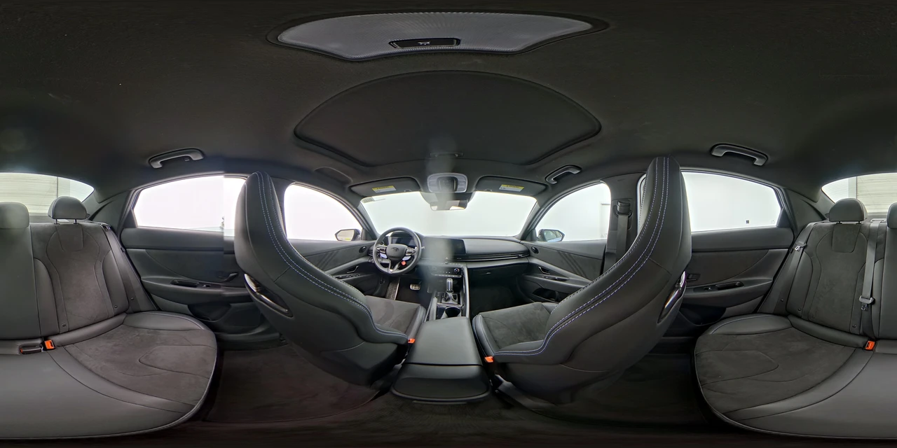 2025 Hyundai Elantra - Image 27 of 28