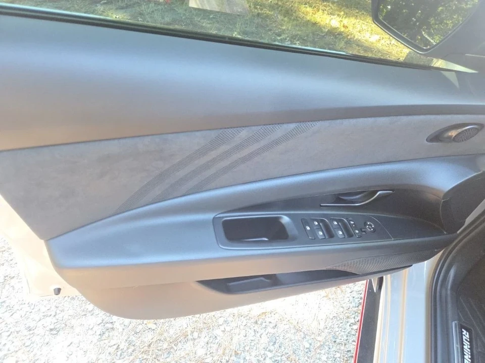 2025 Hyundai Elantra - Image 7 of 12