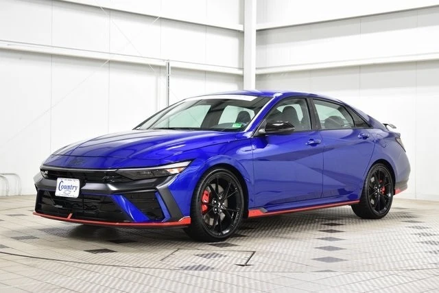 2025 Hyundai Elantra - Image 3 of 12