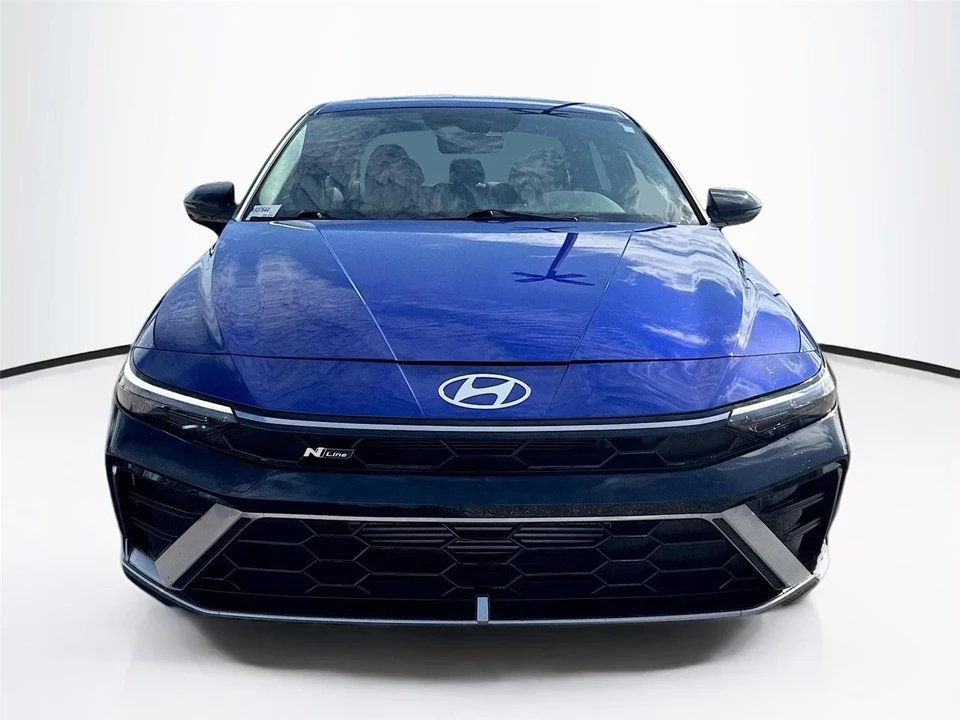 2025 Hyundai Elantra - Image 2 of 21