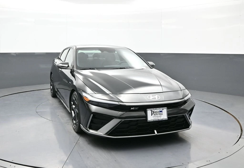 2025 Hyundai Elantra - Image 3 of 21