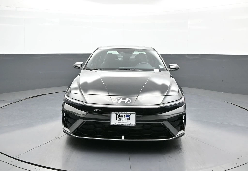 2025 Hyundai Elantra - Image 2 of 21
