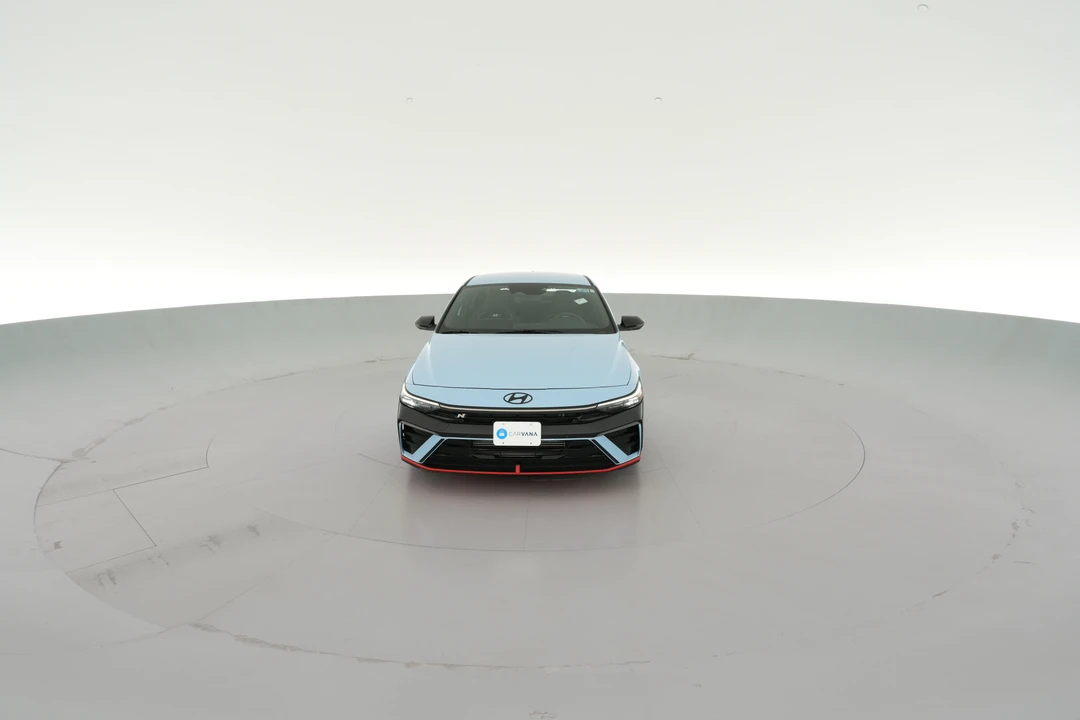 2025 Hyundai Elantra - Image 23 of 31