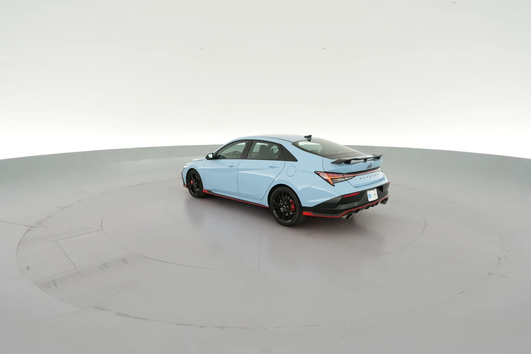 2025 Hyundai Elantra - Image 29 of 31