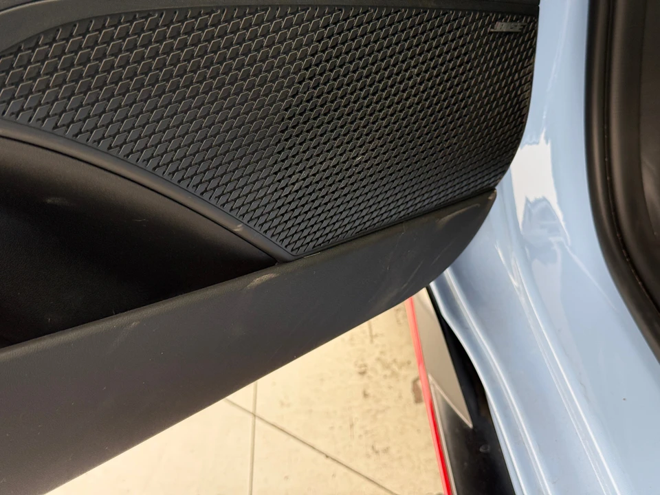2025 Hyundai Elantra - Image 20 of 31