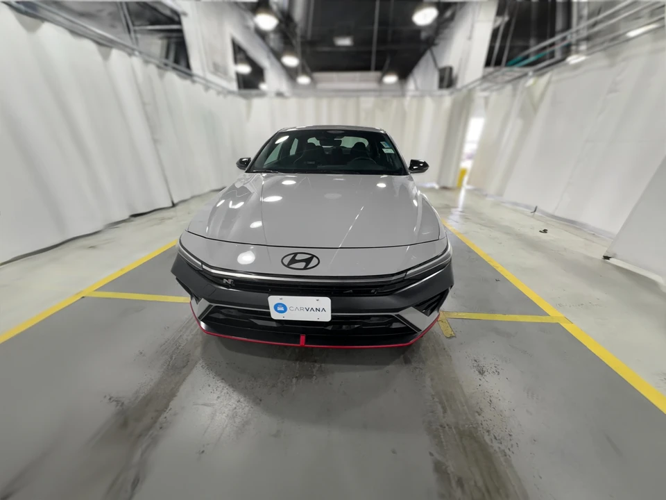 2025 Hyundai Elantra - Image 20 of 31