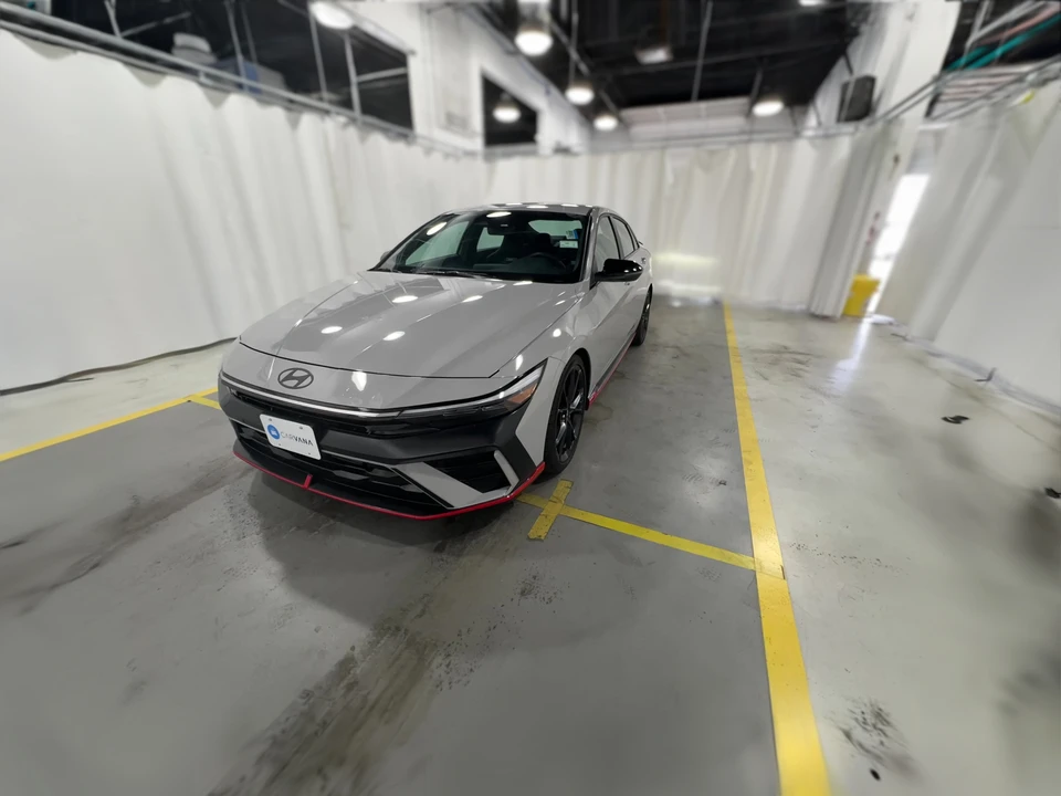 2025 Hyundai Elantra - Image 21 of 31