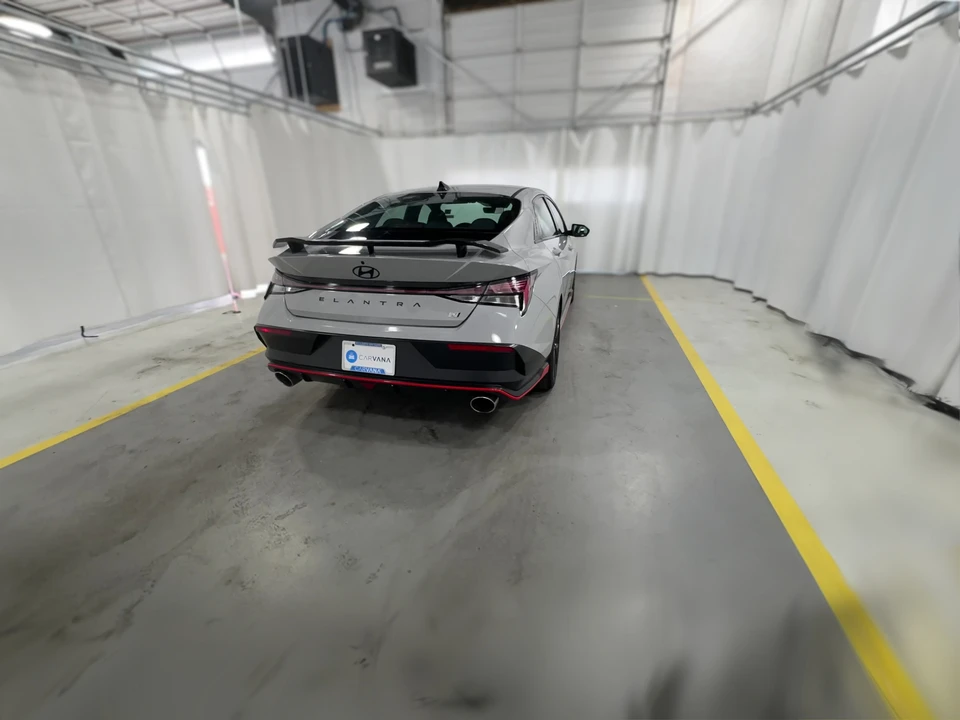 2025 Hyundai Elantra - Image 29 of 31