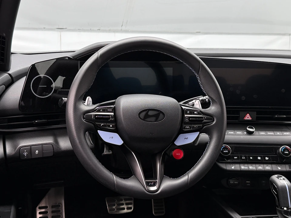 2025 Hyundai Elantra - Image 6 of 20
