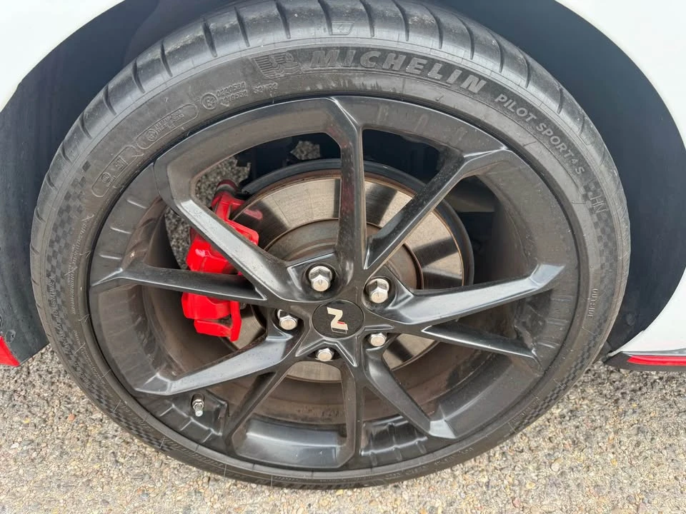 2025 Hyundai Elantra - Image 5 of 13