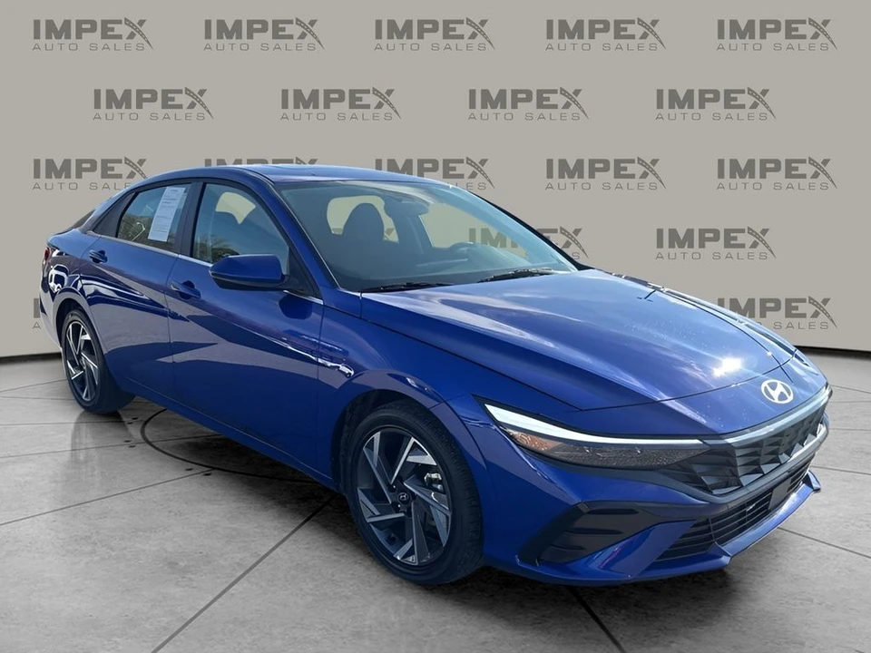 2025 Hyundai Elantra - Image 7 of 12