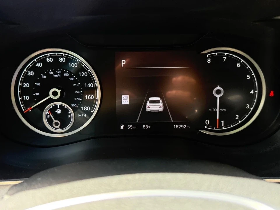 2025 Hyundai - Image 21 of 21