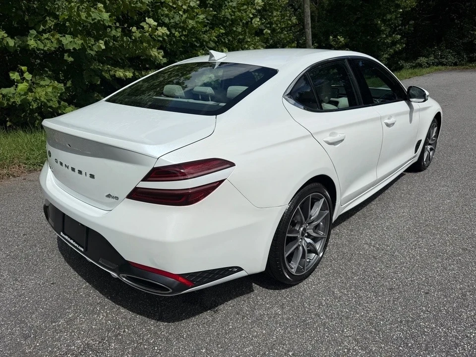 2025 Hyundai - Image 6 of 21