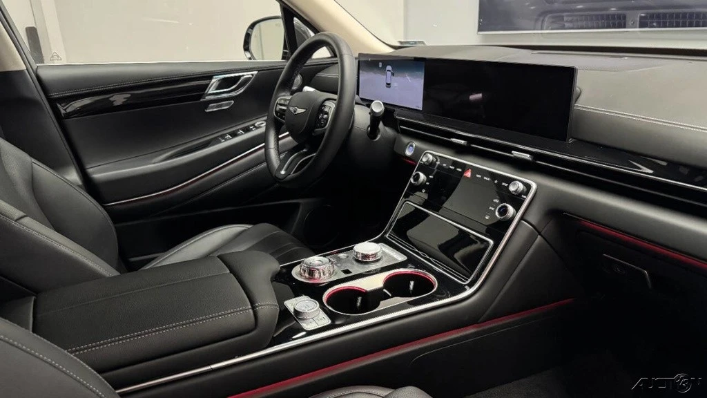2025 Hyundai Genesis - Image 23 of 24