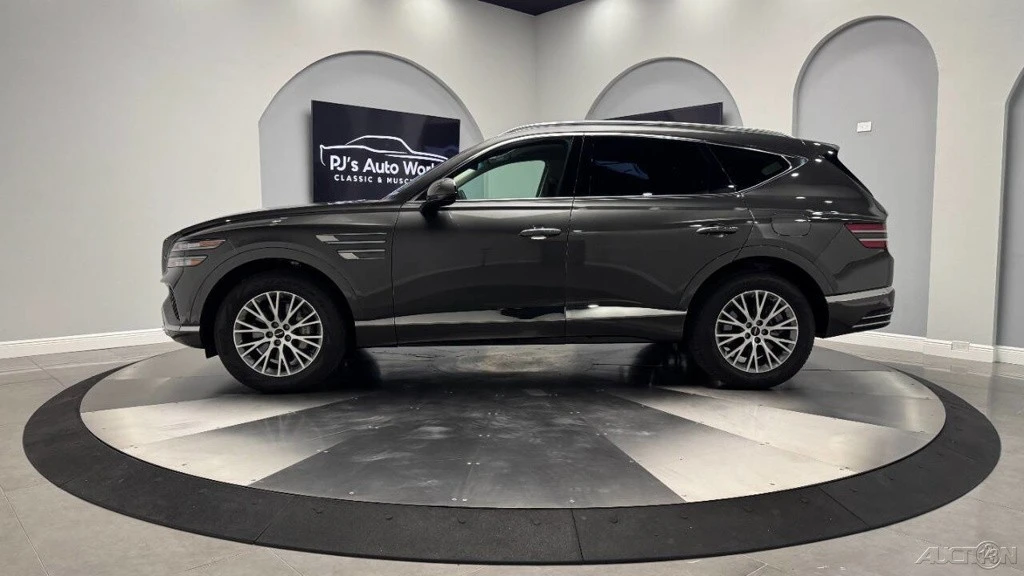 2025 Hyundai - Image 2 of 21