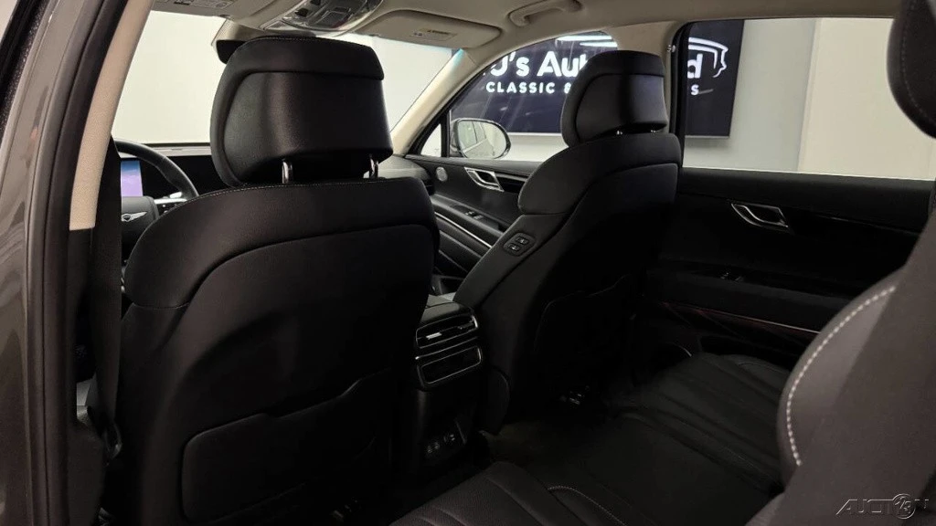 2025 Hyundai - Image 20 of 21