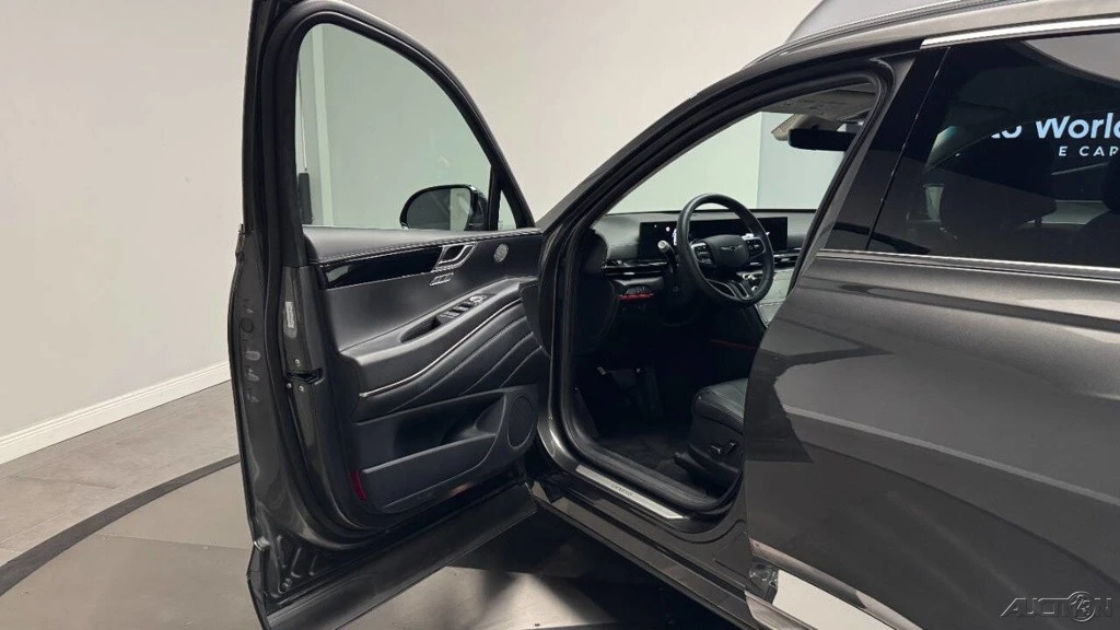 2025 Hyundai - Image 17 of 21