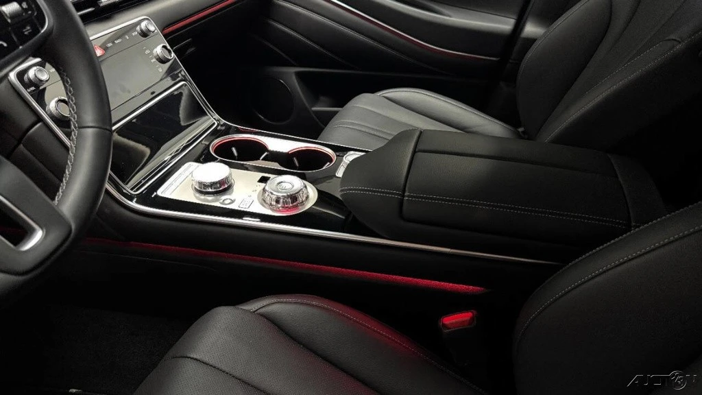 2025 Hyundai - Image 14 of 21