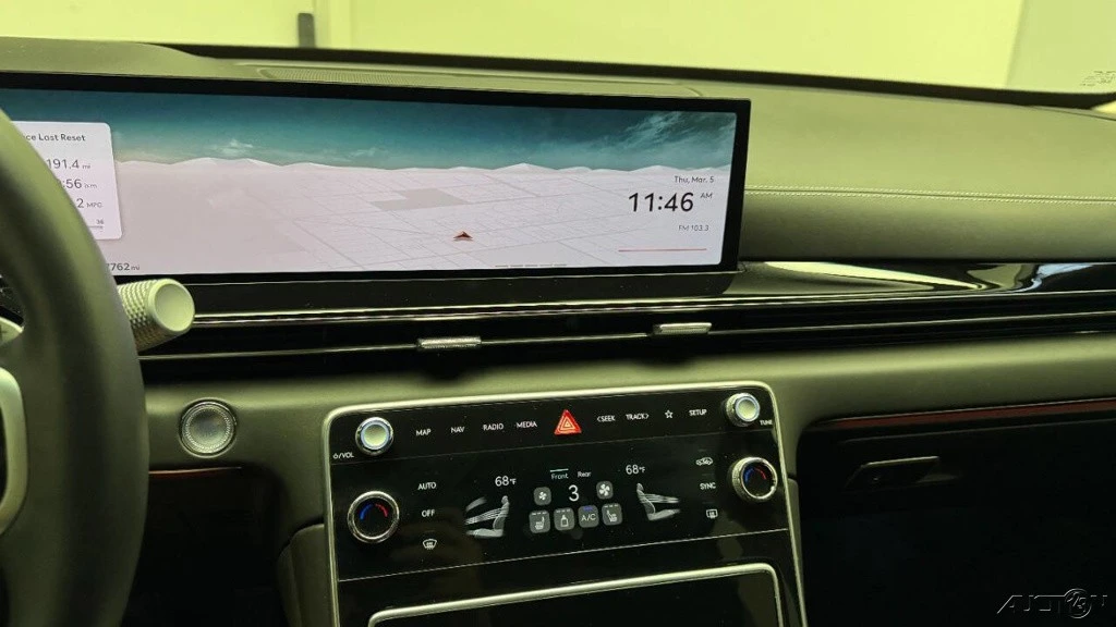 2025 Hyundai - Image 13 of 21