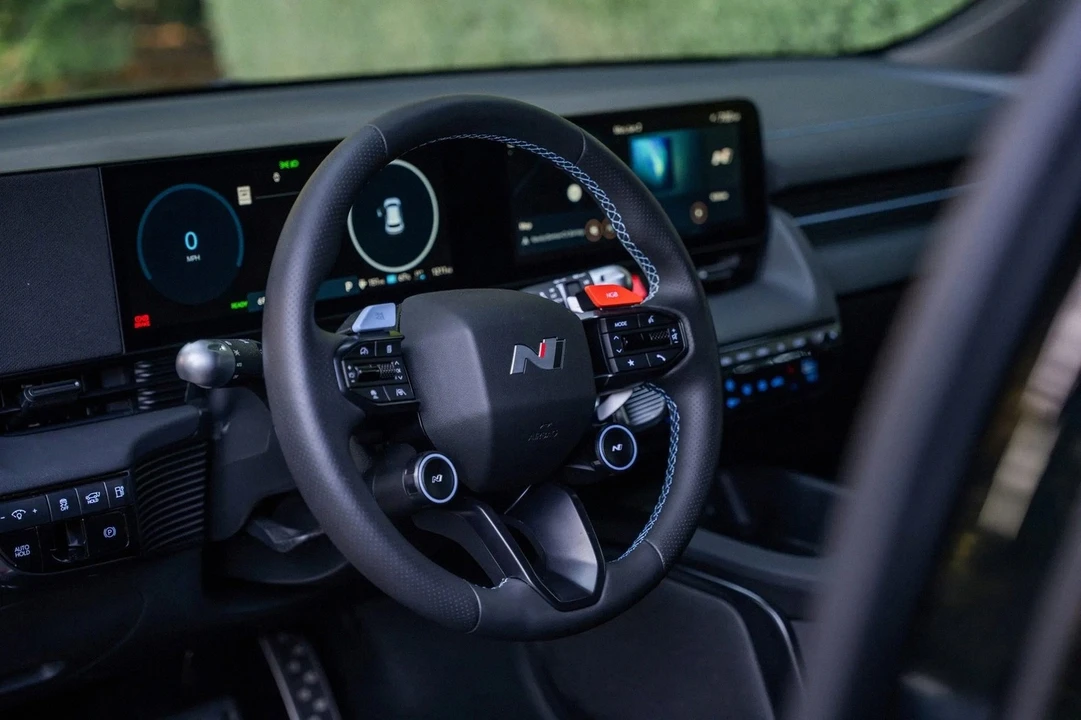 2025 Hyundai Ioniq 5 N - Image 18 of 28