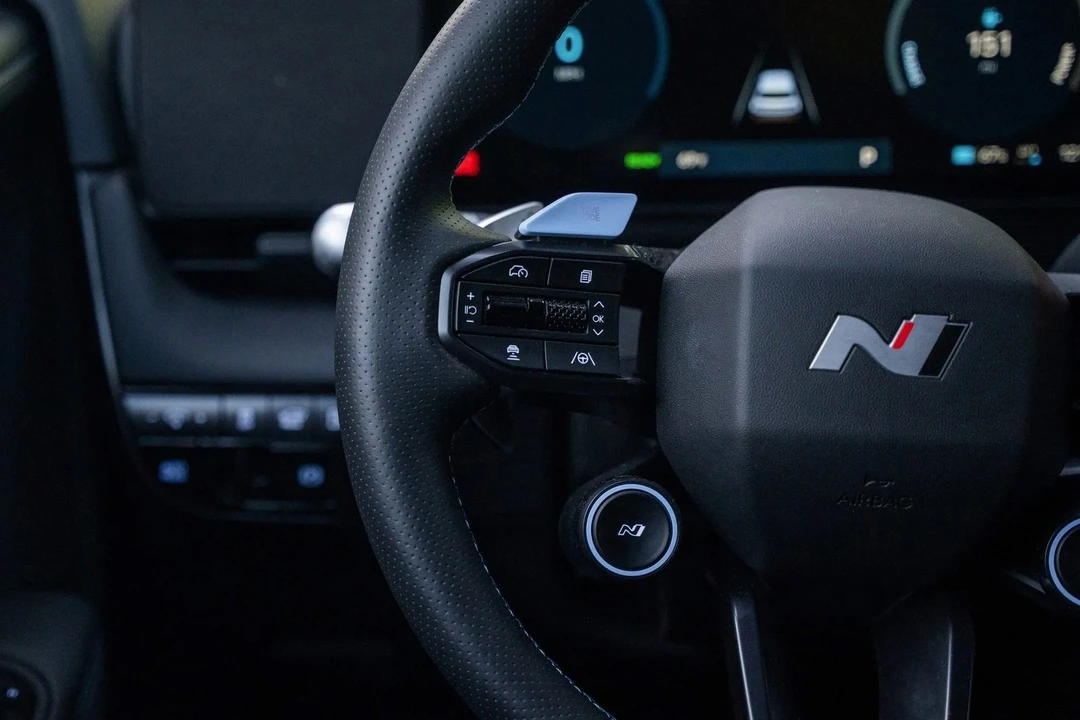 2025 Hyundai Ioniq 5 N - Image 19 of 28