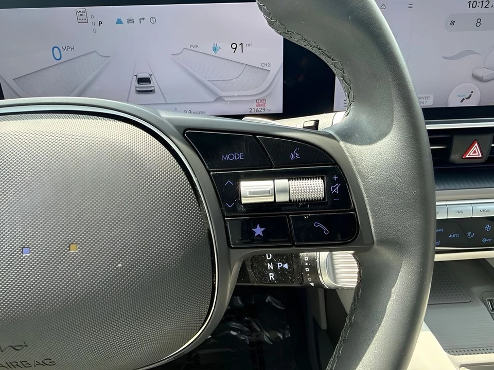 2025 Hyundai Ioniq 6 - Image 15 of 31