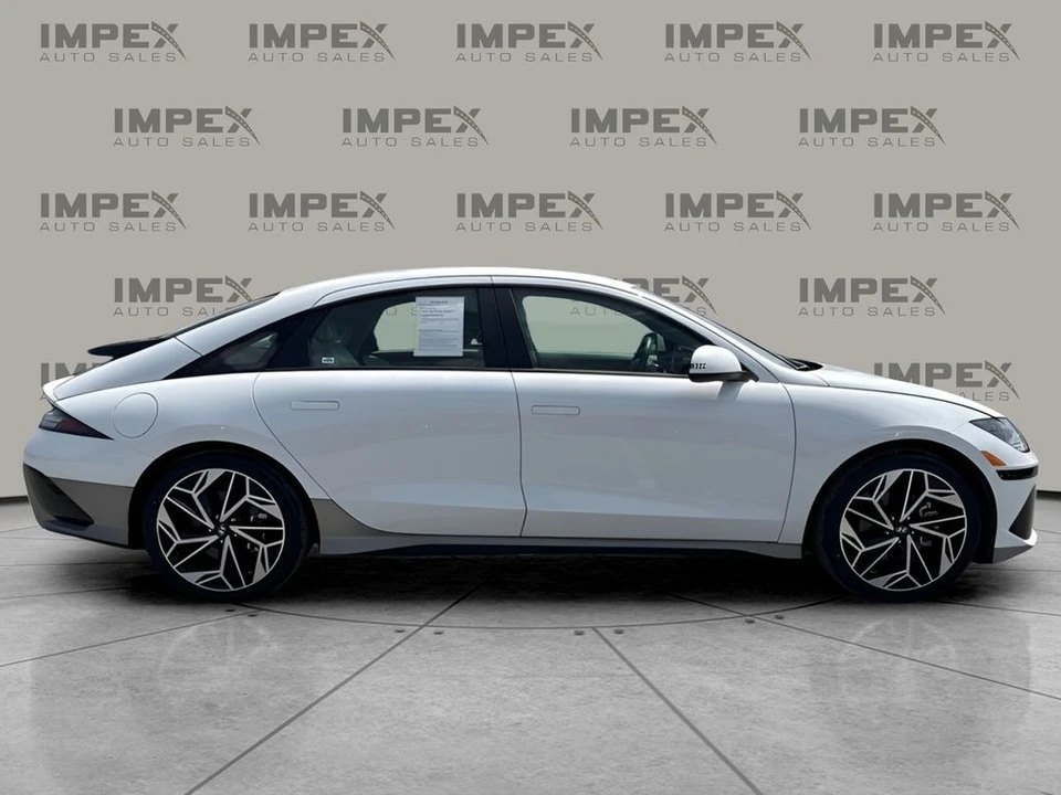 2025 Hyundai Ioniq 6 - Image 6 of 31