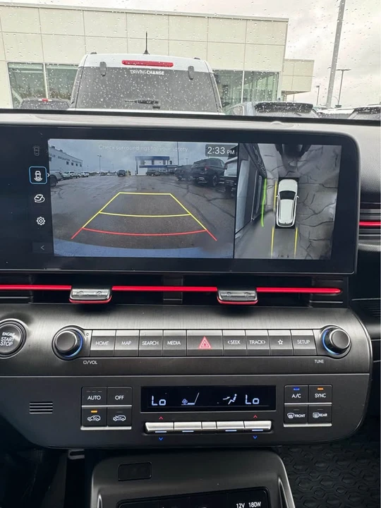 2025 Hyundai Kona - Image 10 of 15