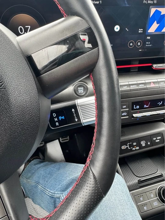 2025 Hyundai Kona - Image 8 of 15